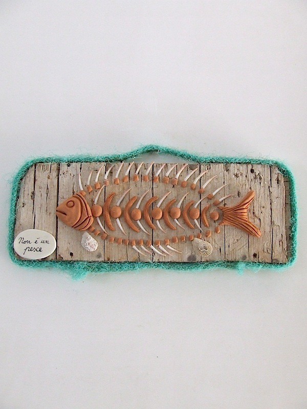 Ceci continue de ne pas être un poisson : divagazioni surrealiste